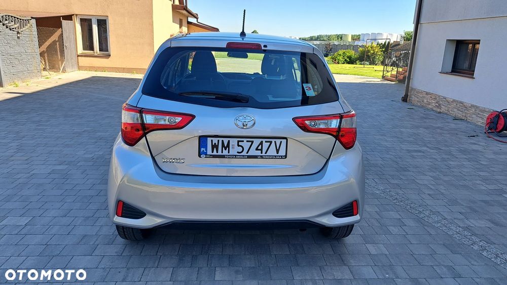 Toyota Yaris 1.5 Dynamic - 6