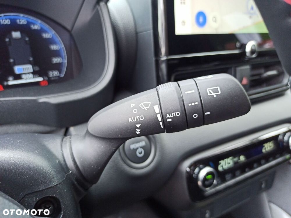 Toyota Yaris - 22