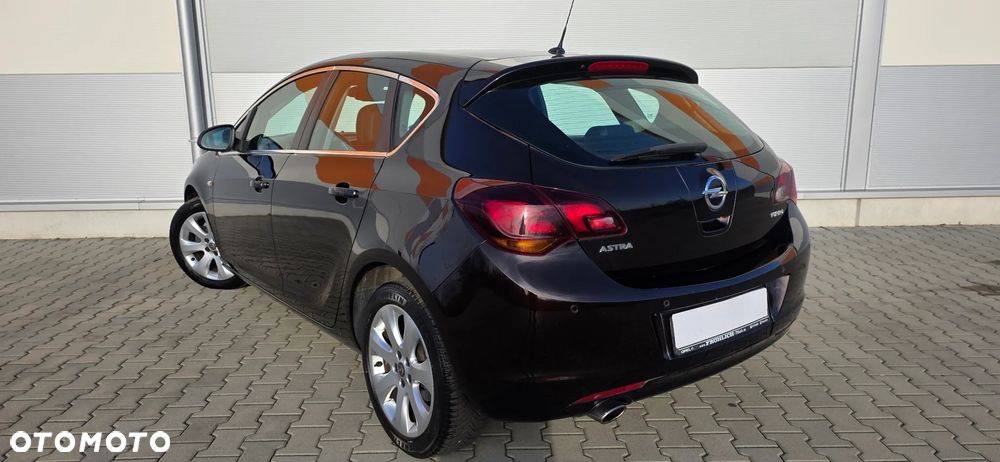 Opel Astra 1.4 Turbo Edition - 20