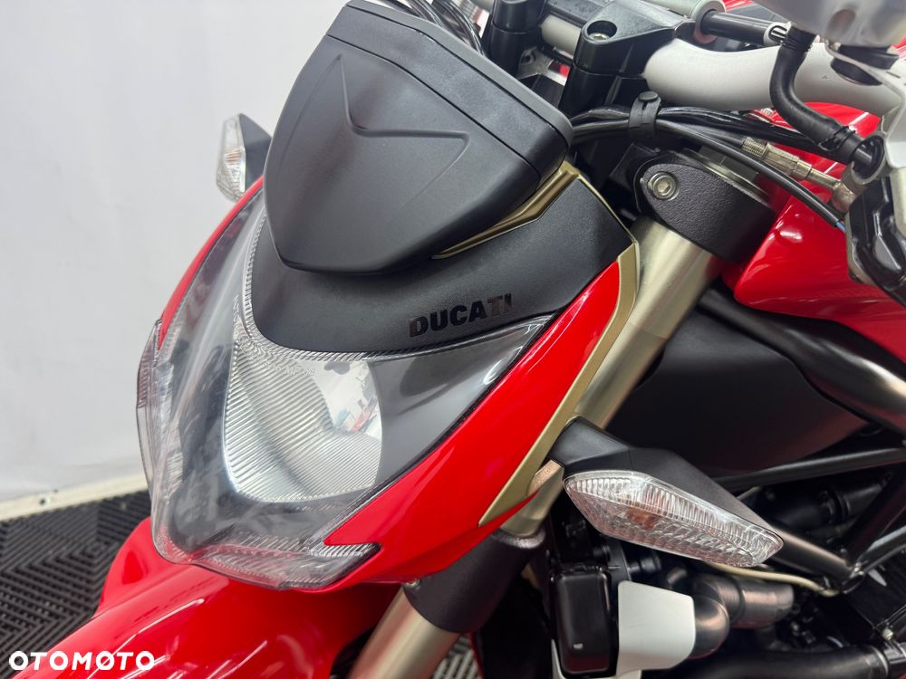 Ducati Streetfighter 1098 - 10