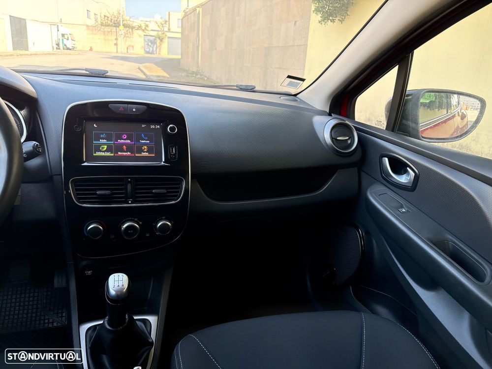 Renault Clio 0.9 TCe Limited Edition - 14
