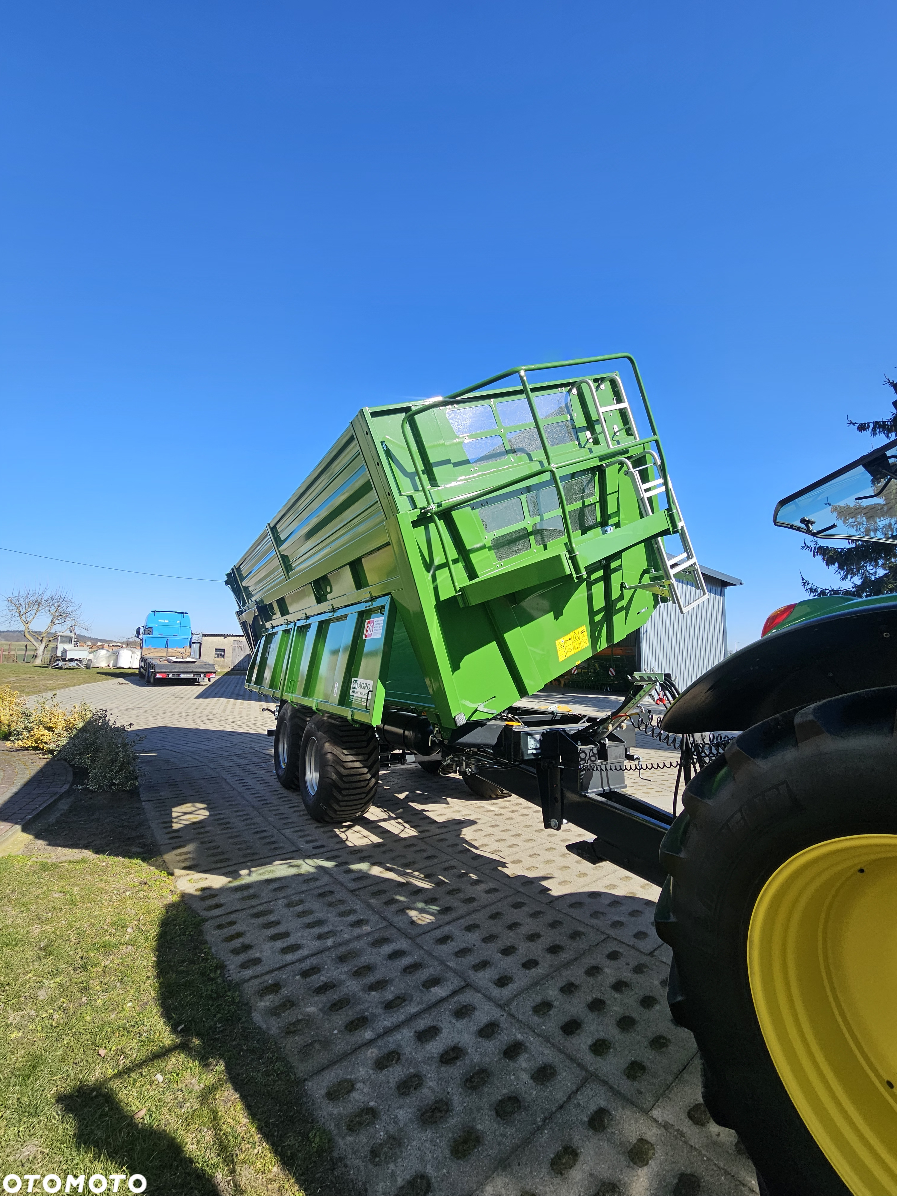 Pronar T669/1 tylny i boczny wywrot - 16