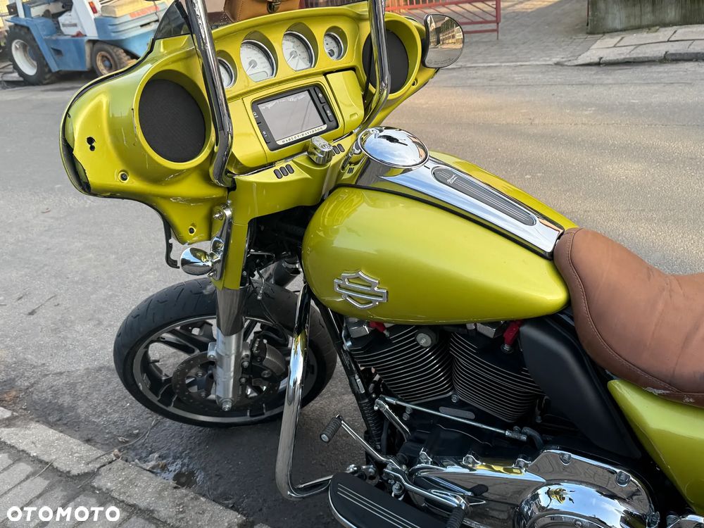 Harley-Davidson FLHXS Special - 20