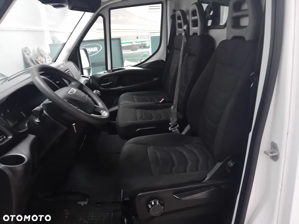 Iveco Daily 35S15 - 14