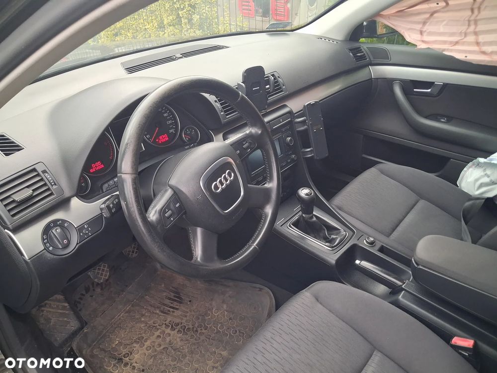 Audi A4 - 5