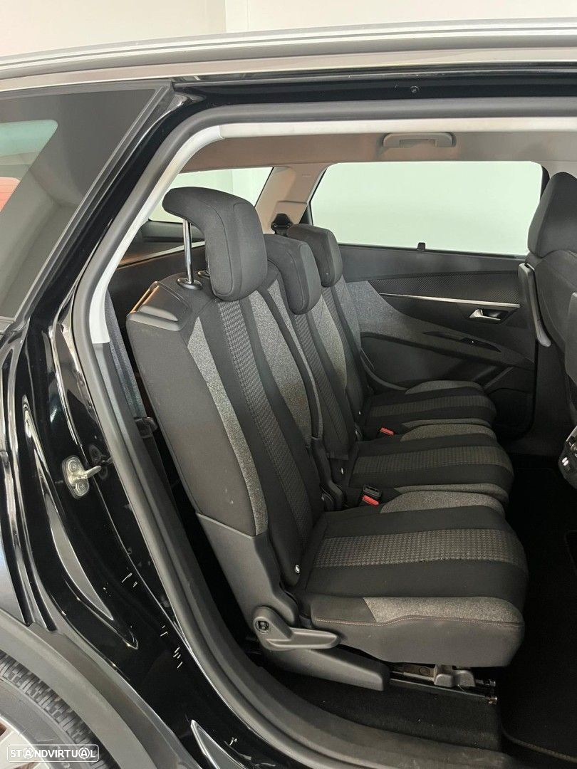 Peugeot 5008 1.2 PureTech Active Pack - 12
