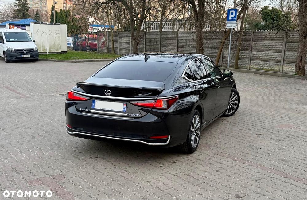 Lexus ES 300h Prestige - 7