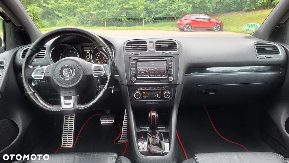 Volkswagen Golf 2.0 TSI GTI DSG - 14