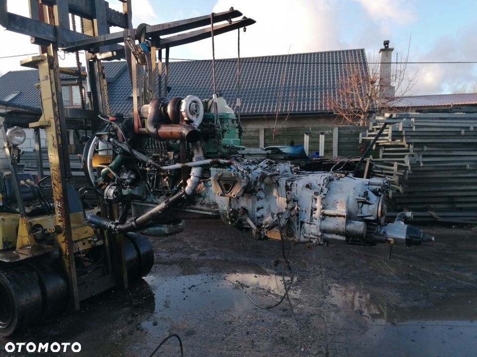 Silnik Volvo FL10 kompletny ze skrzynią biegów+ - 1