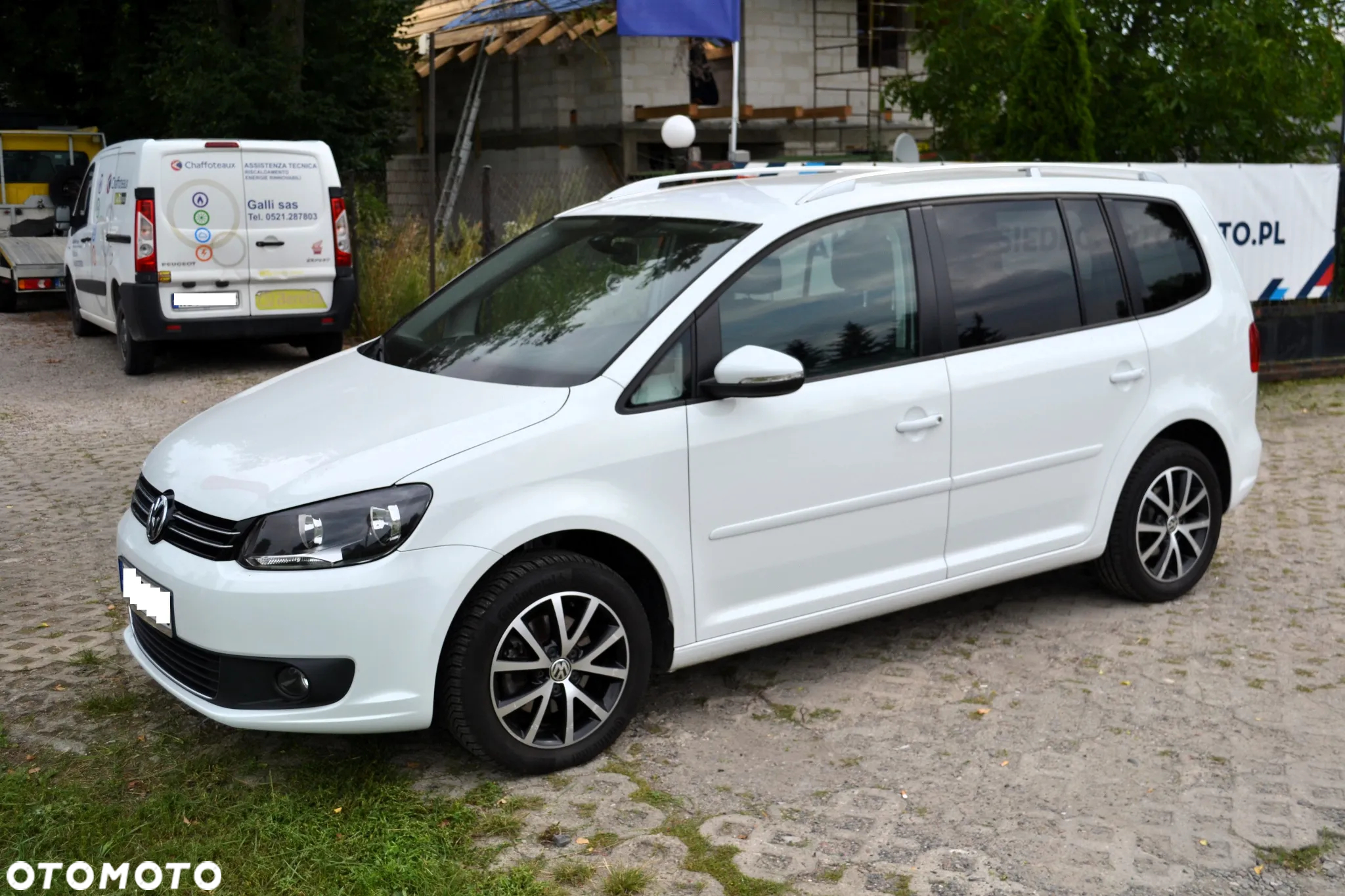 Volkswagen Touran 1.6 TDI DPF BlueMotion Technology Trendline - 17
