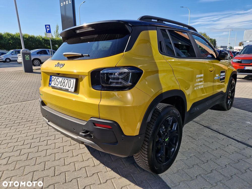 Jeep Avenger 1.2 T3 mHEV Overland 4xe eDCT6 - 9