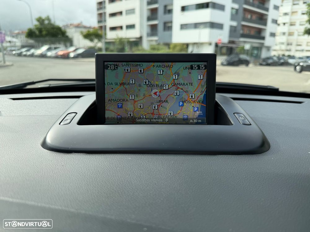 Peugeot 3008 1.6 HDi Style - 24