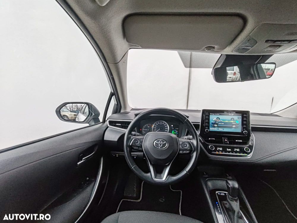 Toyota Corolla 1.8 HSD Business - 10