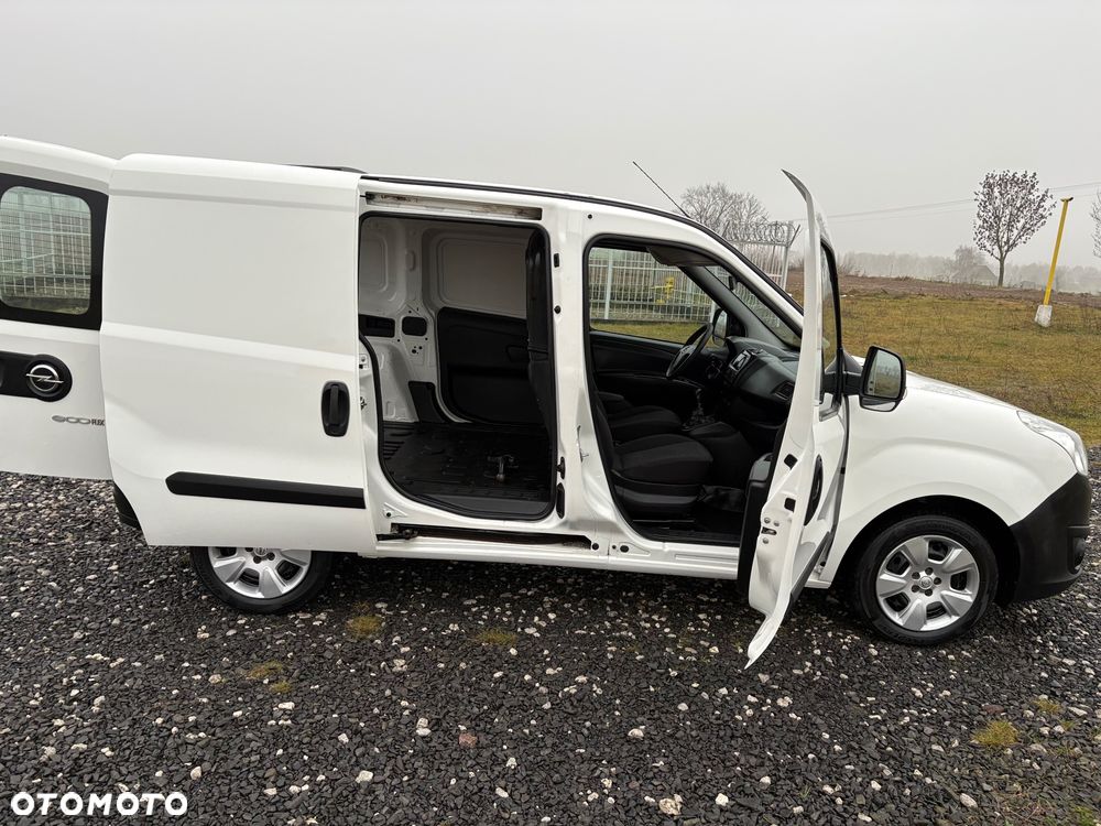 Opel Combo - 8