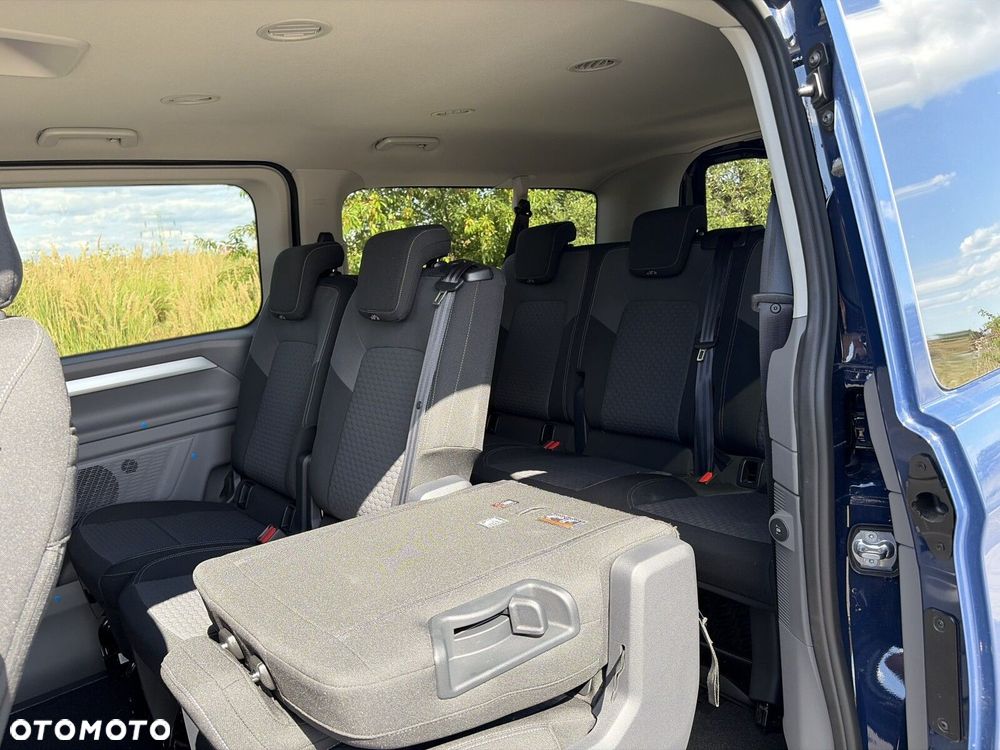 Volkswagen Nowa Caravelle Caravelle Life 8 miejsc 170 KM diesel - 22