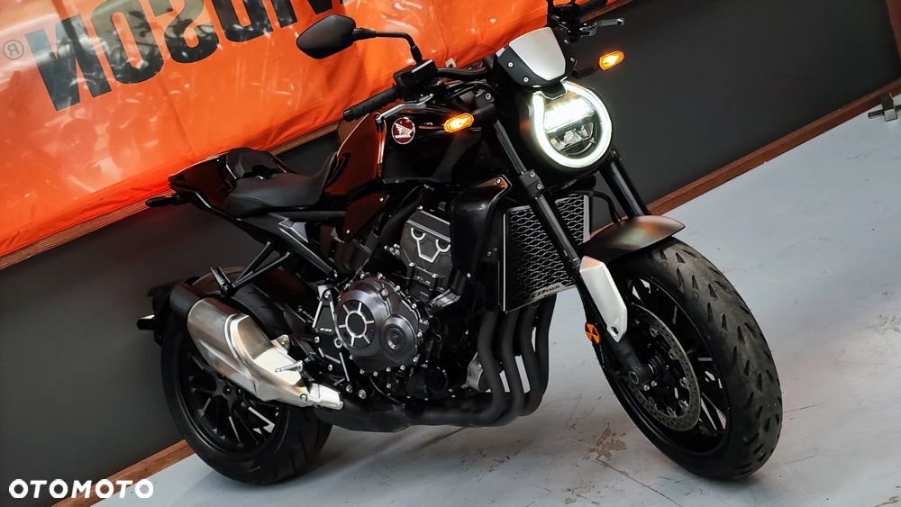 Honda CB - 4