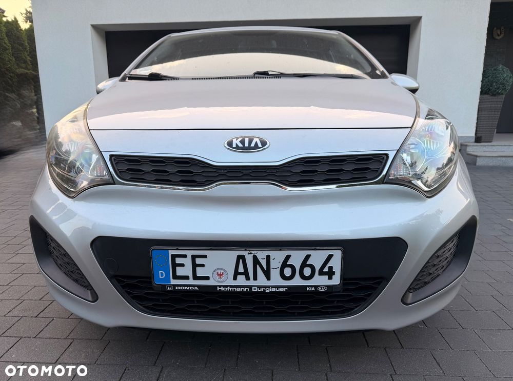 Kia Rio 1.2 Attract - 14