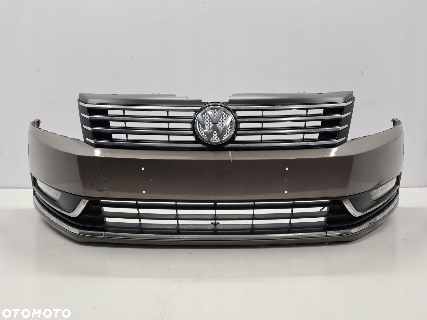 VW PASSAT B7 ZDERZAK PRZÓD PRZEDNI LA8X - 1