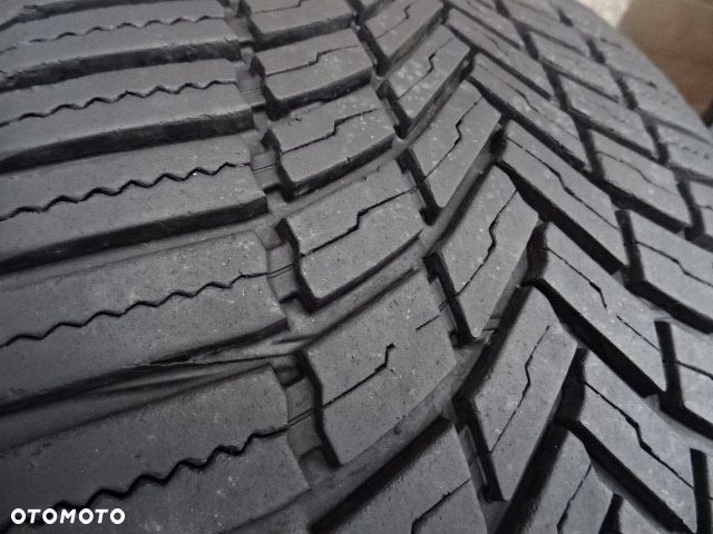 235/40/R18 95W Bridgestone Weather Control A005 Evo - 3