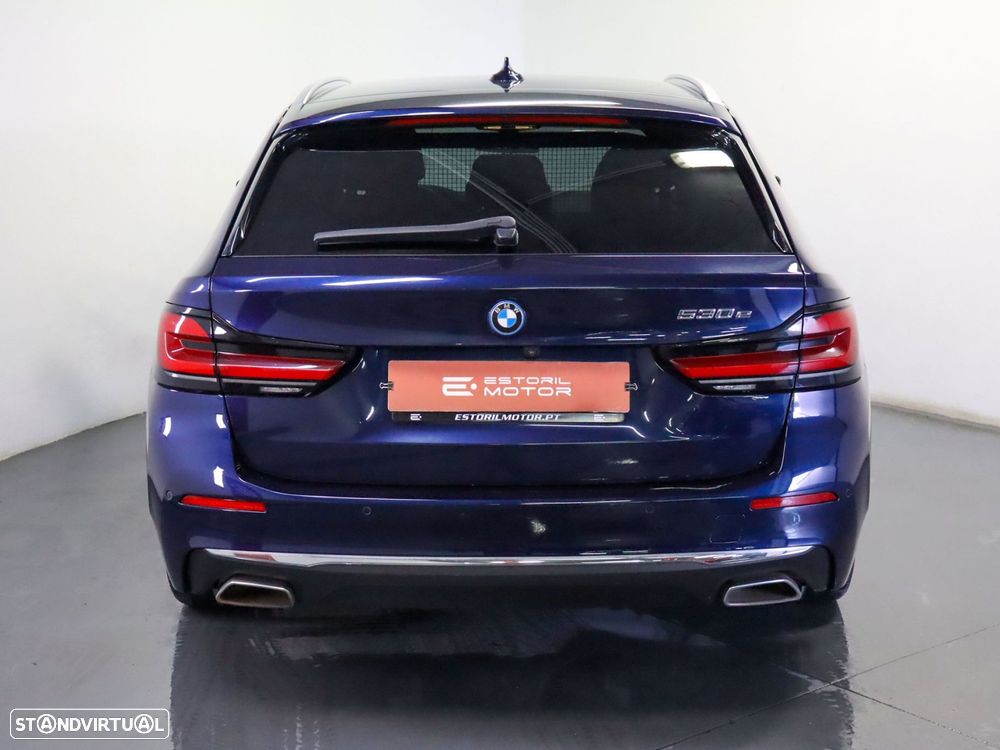 BMW 530 e Line Luxury - 5