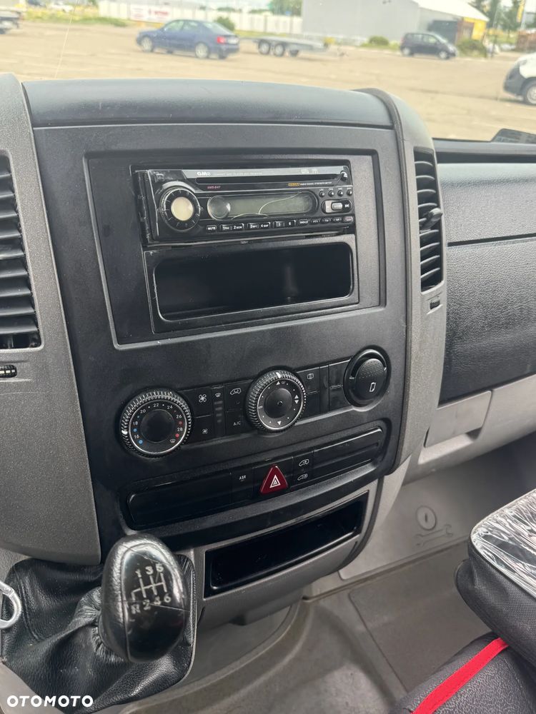 Mercedes-Benz Sprinter 906.213 EEV - 9