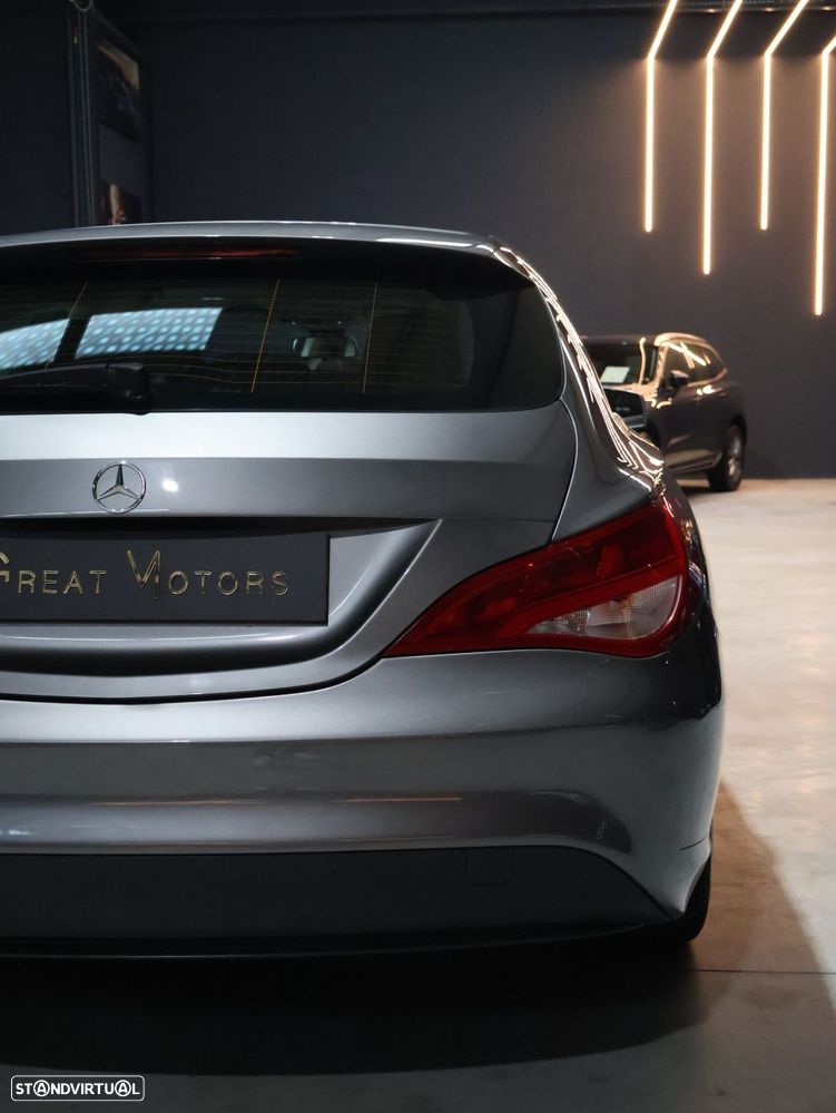 Mercedes-Benz CLA 180 d Shooting Brake Urban - 15