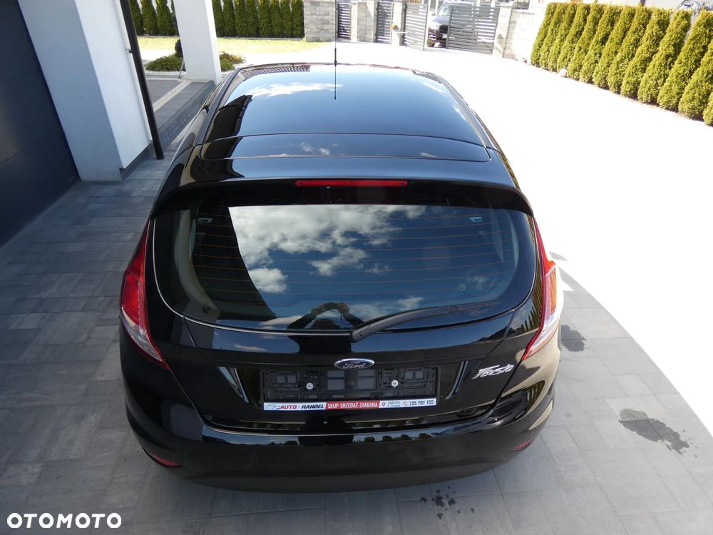 Ford Fiesta 1.25 Champions Edition - 10