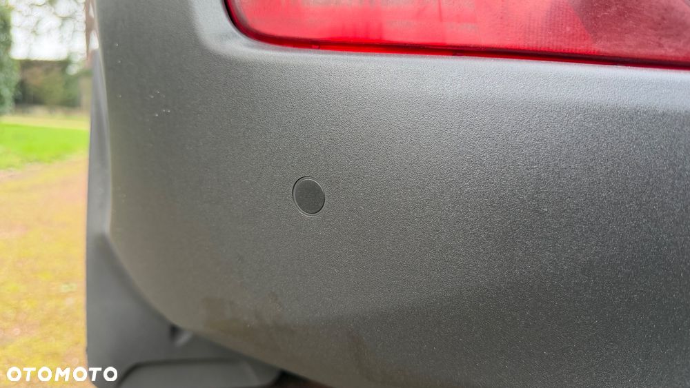 Toyota RAV4 2.0 D-4D Active - 10