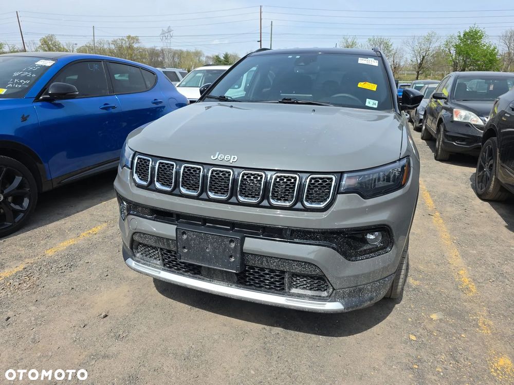 Jeep Compass - 3