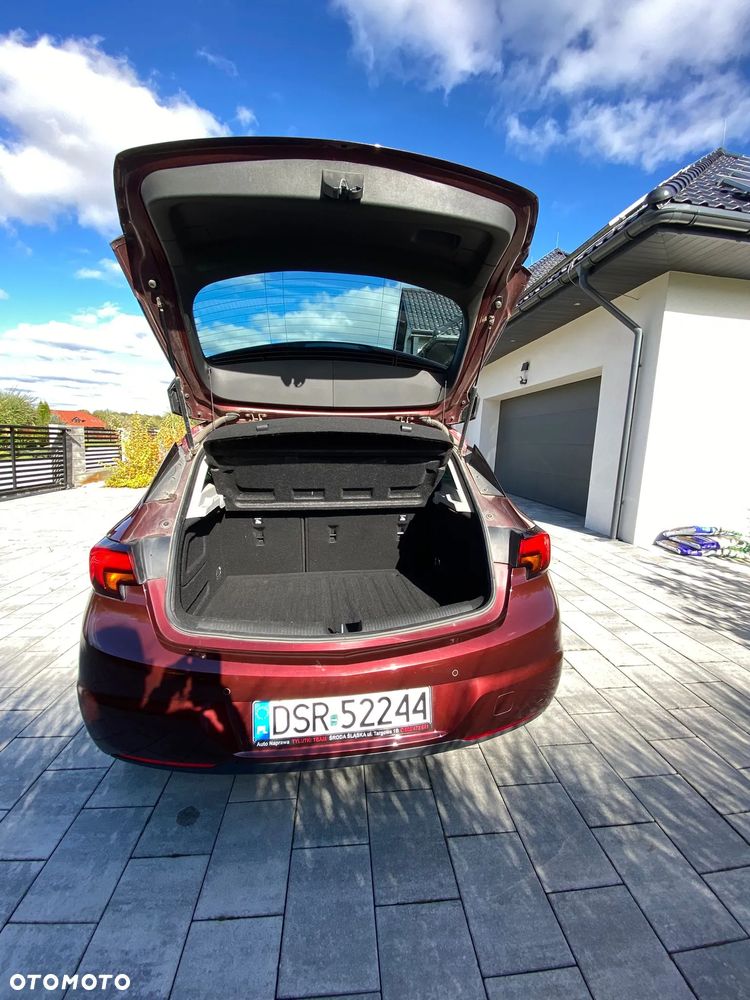 Opel Astra V 1.4 T Elite - 9