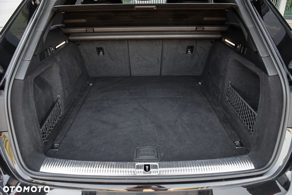 Audi A4 Avant 2.0 TDI Sport S tronic - 30