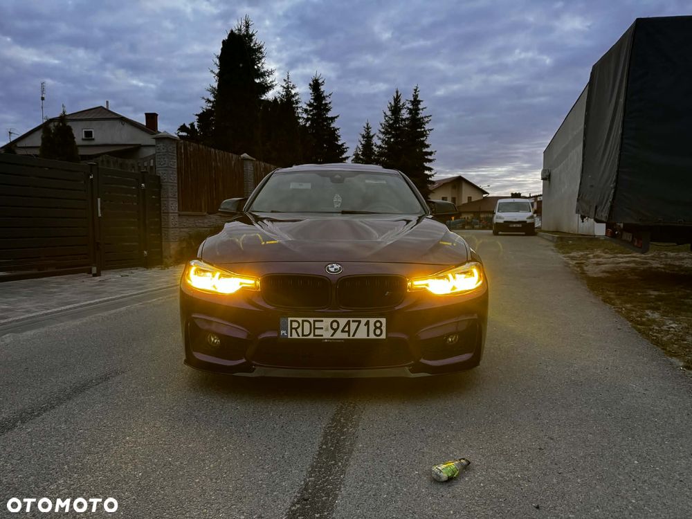 BMW Seria 3 340i xDrive Edition M Sport Shadow - 18