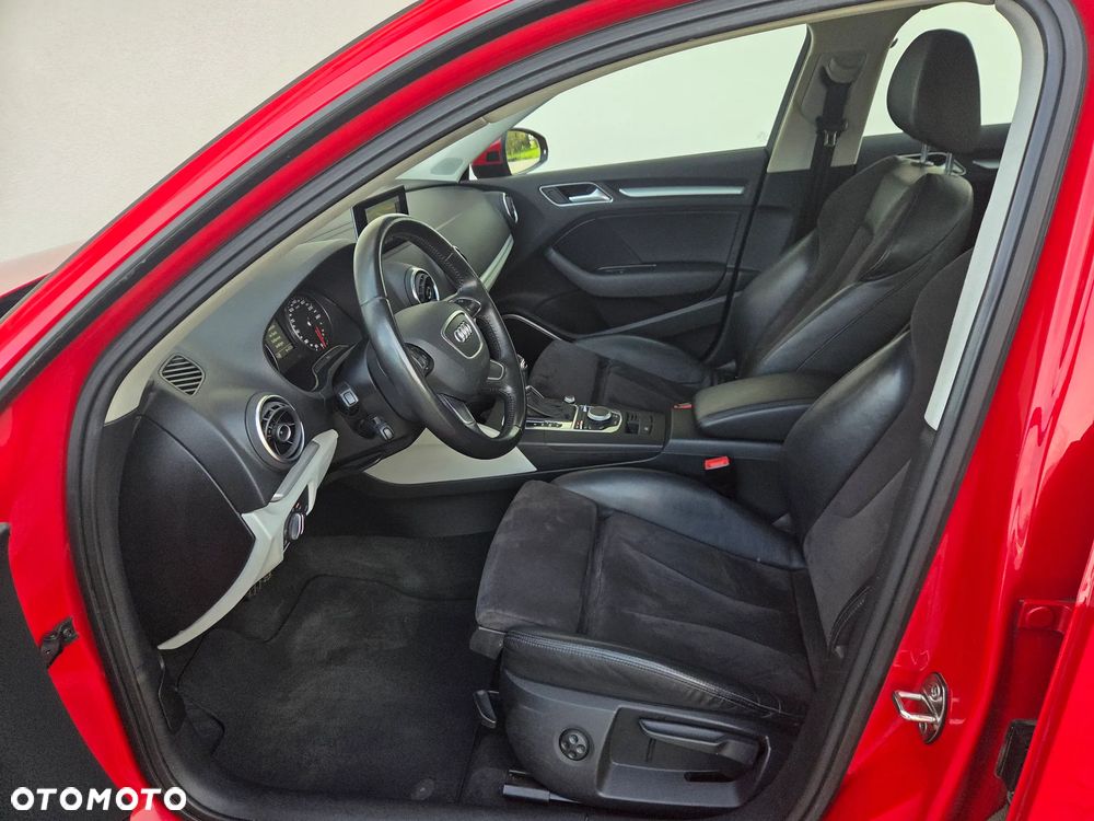 Audi A3 Sportback - 8