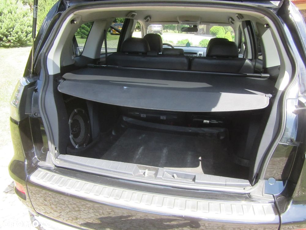 Mitsubishi Outlander - 14