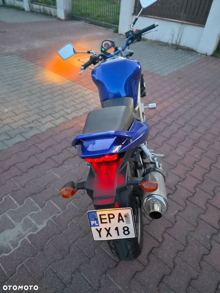 Suzuki SV - 18