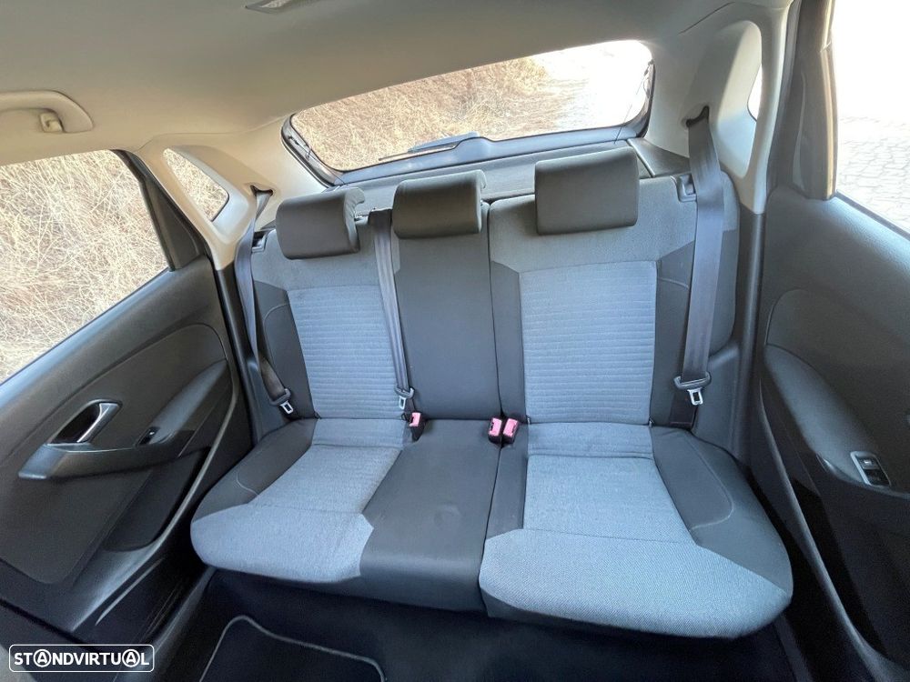 VW Polo 1.2 Confortline - 35