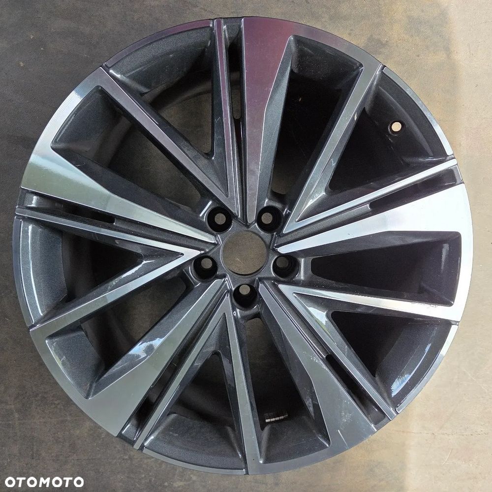 FELGA AUDI A6 S6 C8 A7 4K 8,5J 21 ET43 4K0601025BK