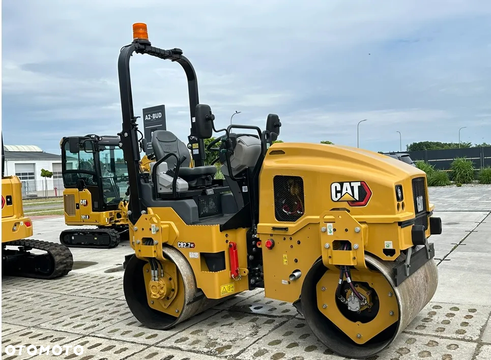 Caterpillar 301.8 - 24