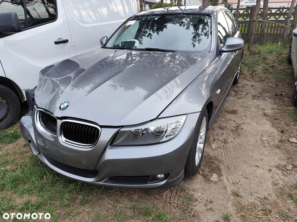 BMW Seria 3 318i Edition Exclusive - 19