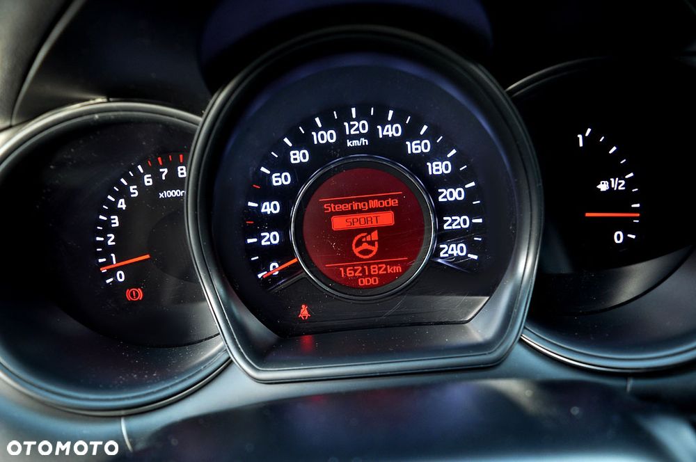 Kia Ceed 1.4 CVVT Dream Team Edition - 18