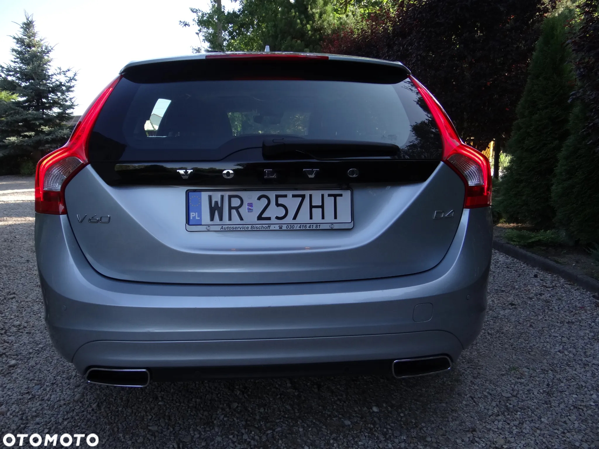 Volvo V60 D4 Geartronic Summum - 11