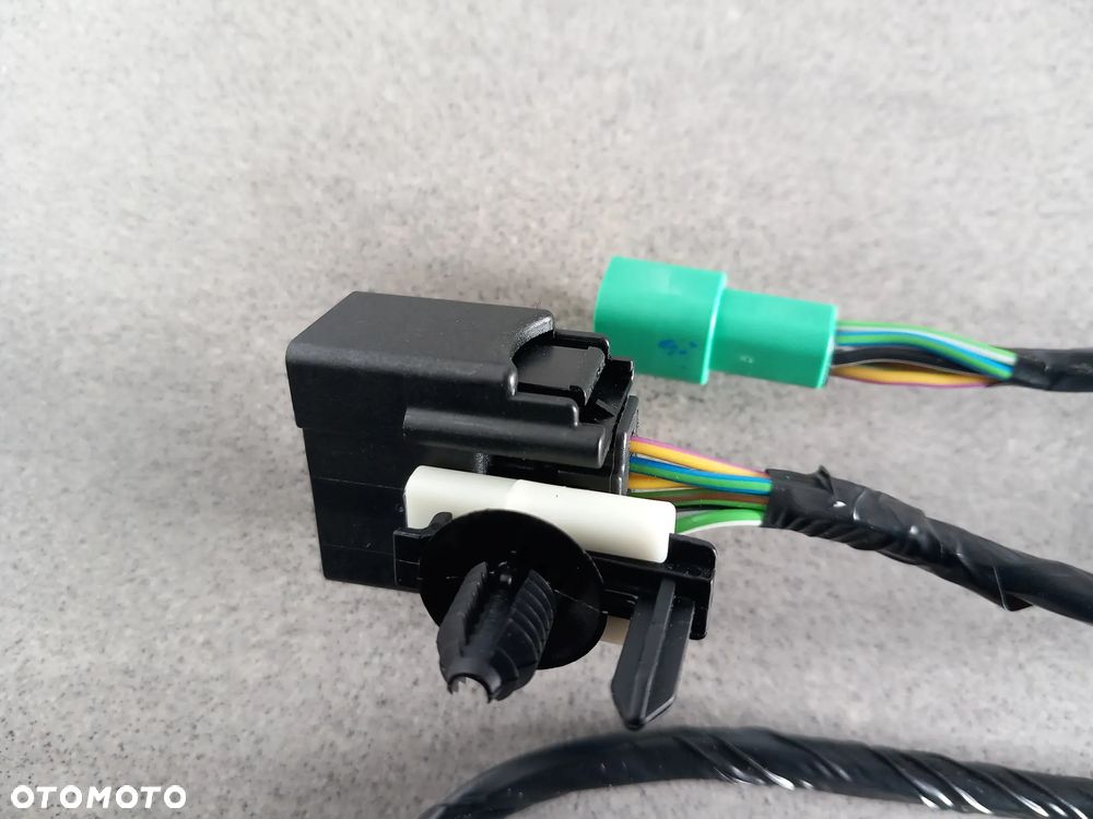 Przewód z układem zamku centralnego drzwi Ford Focus C-Max 2010-2015, C-Max 2015-2019 1806101 - 5