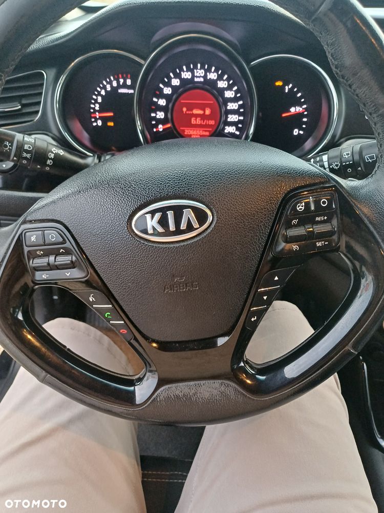 Kia Ceed 1.6 GDI Business Line - 21