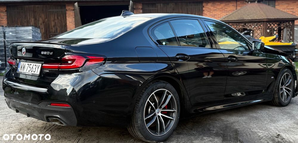 BMW Seria 5 520d MHEV M Sport sport - 4