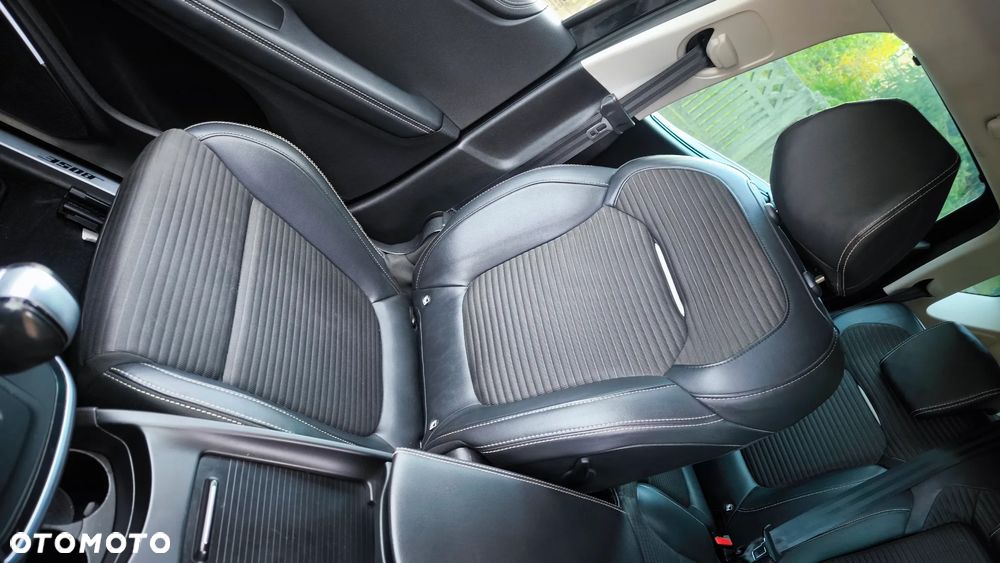 Renault Scenic - 32