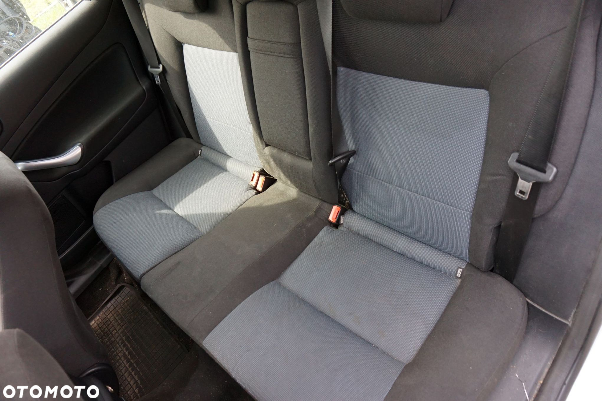 FORD MONDEO IV MK4 KOMBI 2007 F6 1.8 TDCI QYBA 125KM MMT6 BIAŁY FROZEN na części - 12