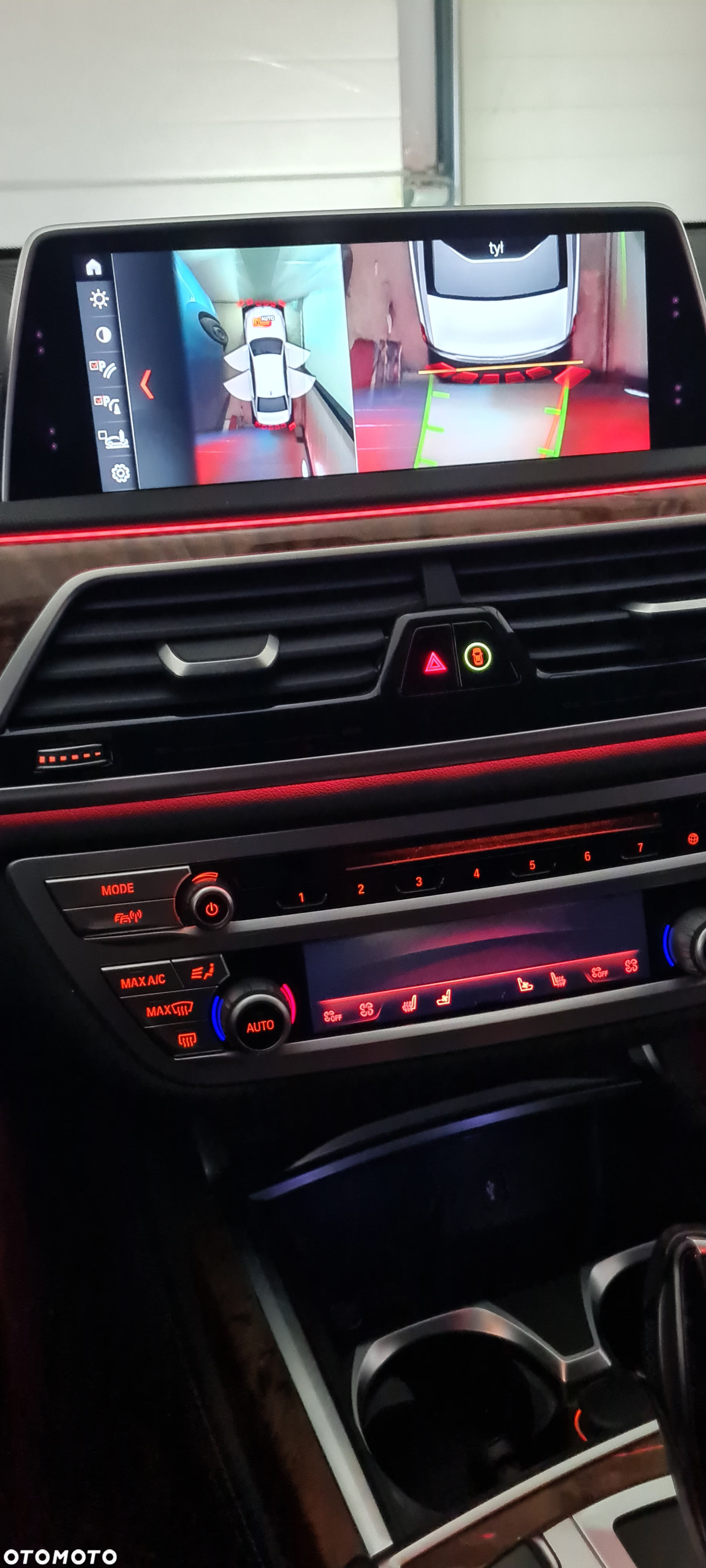 BMW Seria 7 740Le xDrive iPerformance - 22