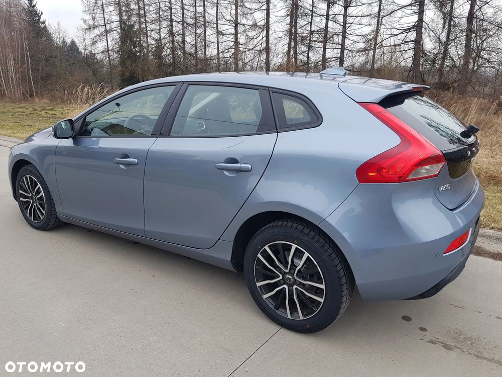 Volvo V40 D2 Geartronic Momentum - 5
