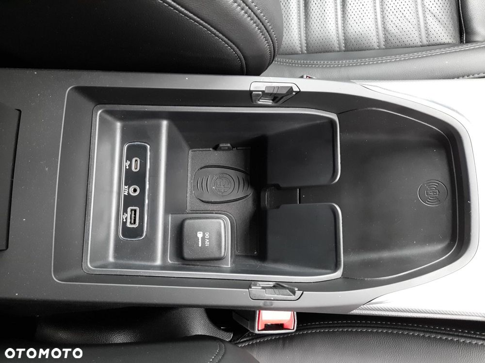 Alfa Romeo Giulia - 28