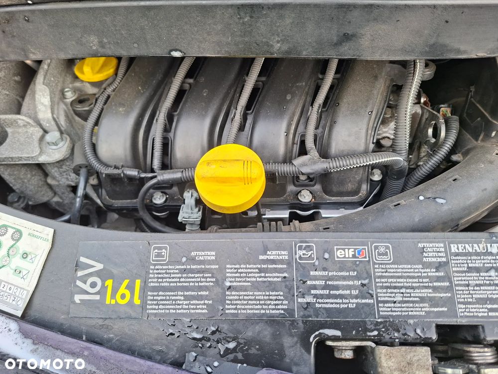 Renault Modus 1.6 16V Authentique - 9